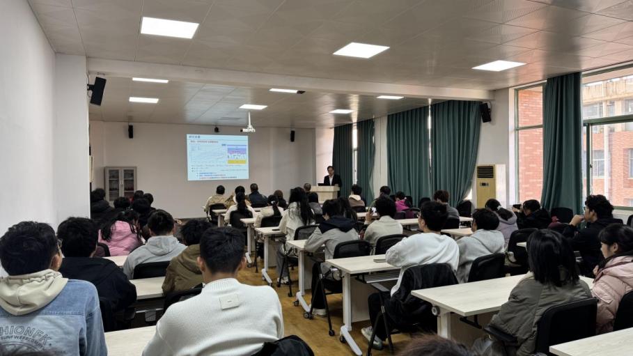 刘曰利报告20251213